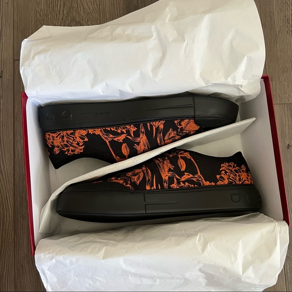 Salvatore Ferragamo Men’s Rebel Printed Low Top Sneaker - Picture 6 of 10